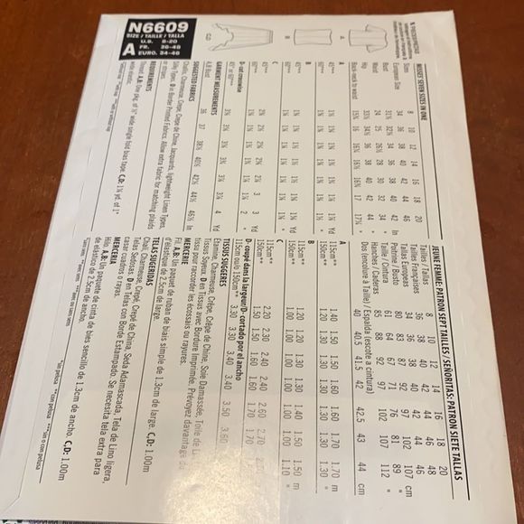 Sewing pattern 🤗🤩🤗🤩 - Picture 2 of 2